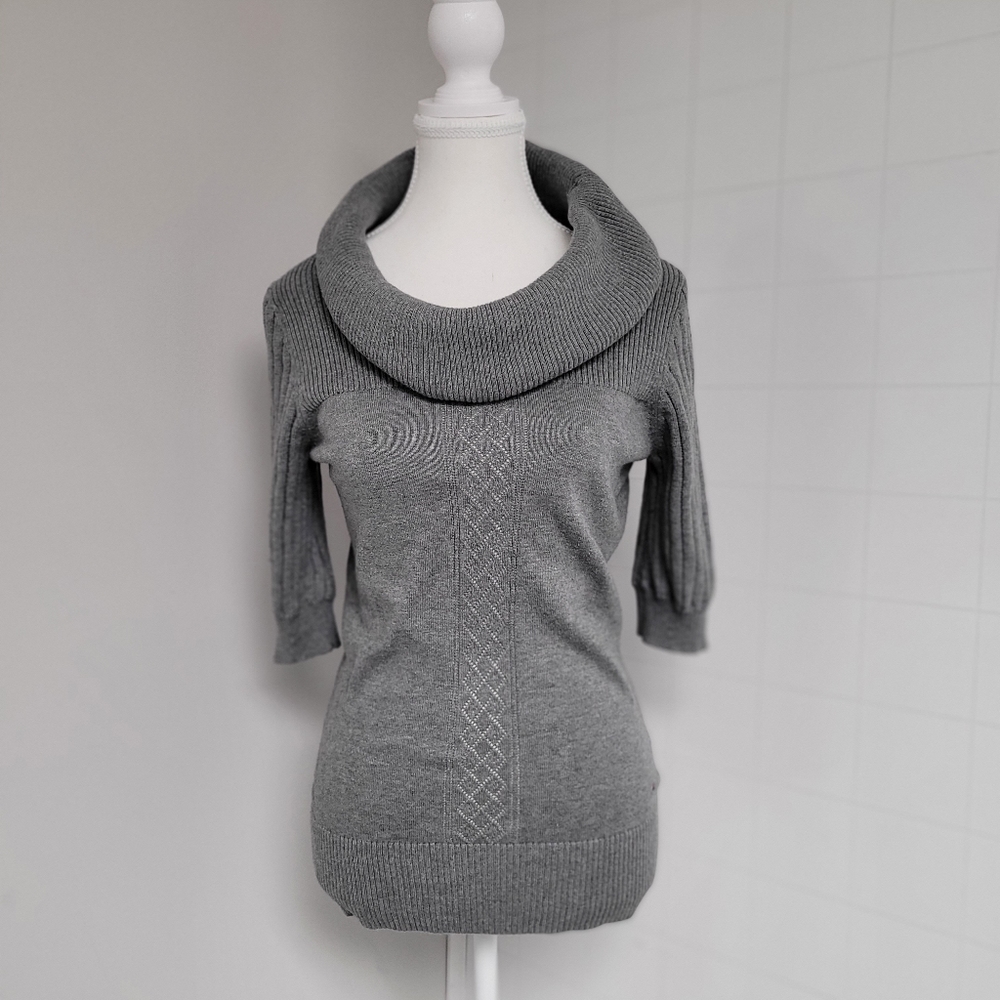 Tommy Hilfiger sweater